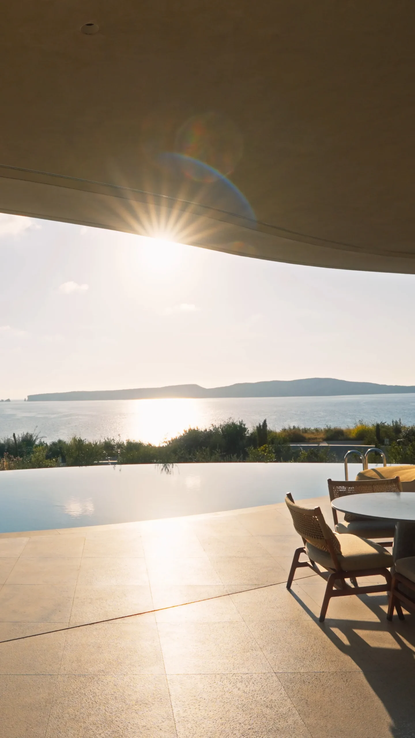 [MO COSTA NAVARINO]Still 2025-11-04 132443_1.260.2