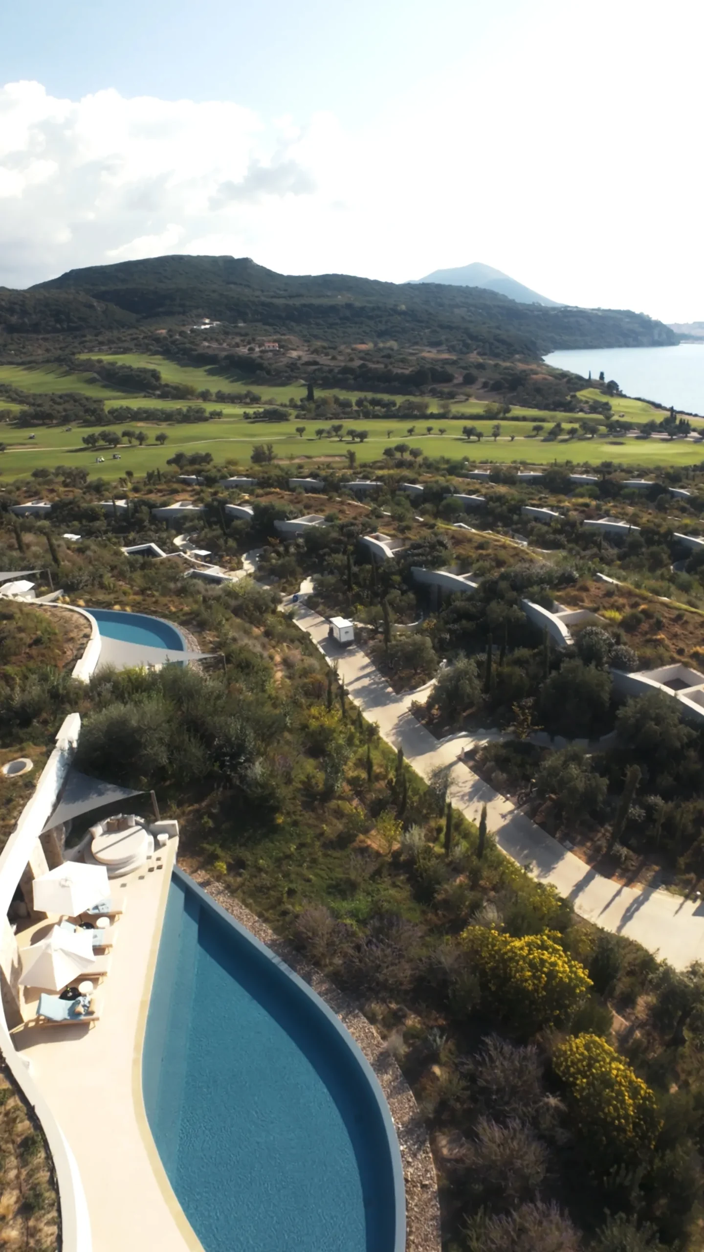 [MO COSTA NAVARINO]Still 2025-11-04 132443_1.262.9